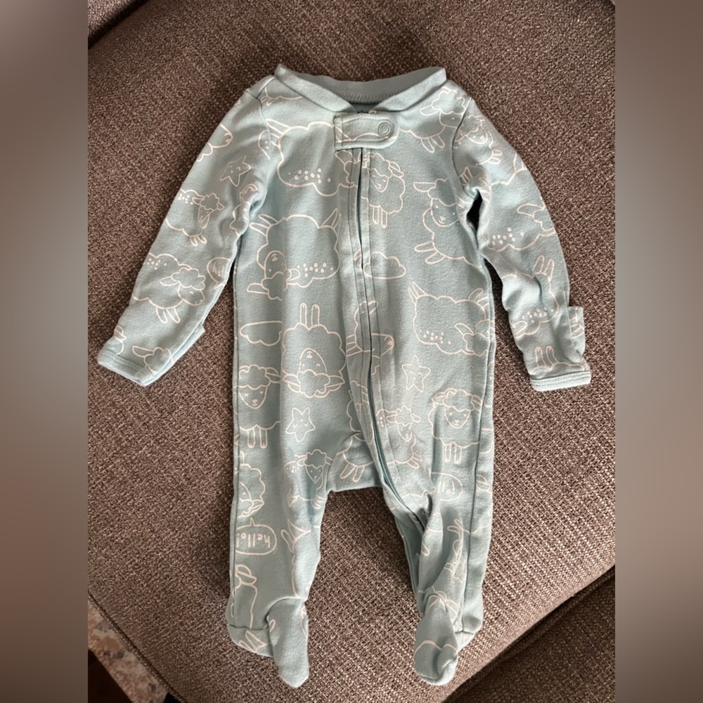 Carter's Baby Onesies (set of 5) - Picture 8 of 9